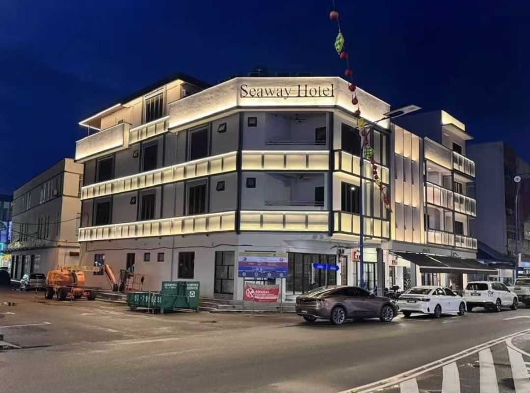 Seaway Hotel lit up at night on Jalan Abu Bakar, Mersing